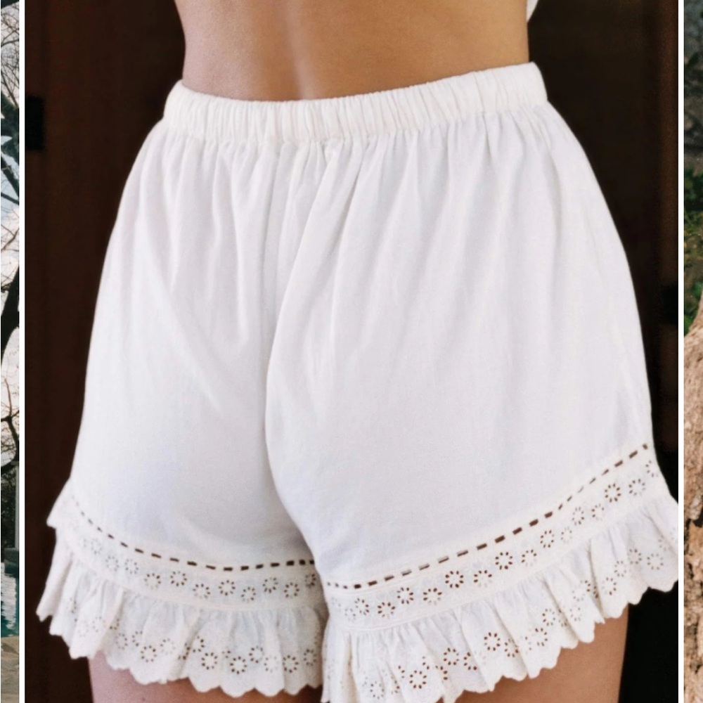 CHRISTY DAWN  White Eyelet Lace Trim Shorts
